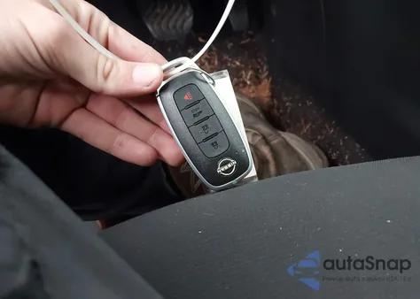 2024 Nissan Sentra Sv Xtronic Cvt z USA, uszkodzony, nr VIN 3N1AB8CV8RY204393